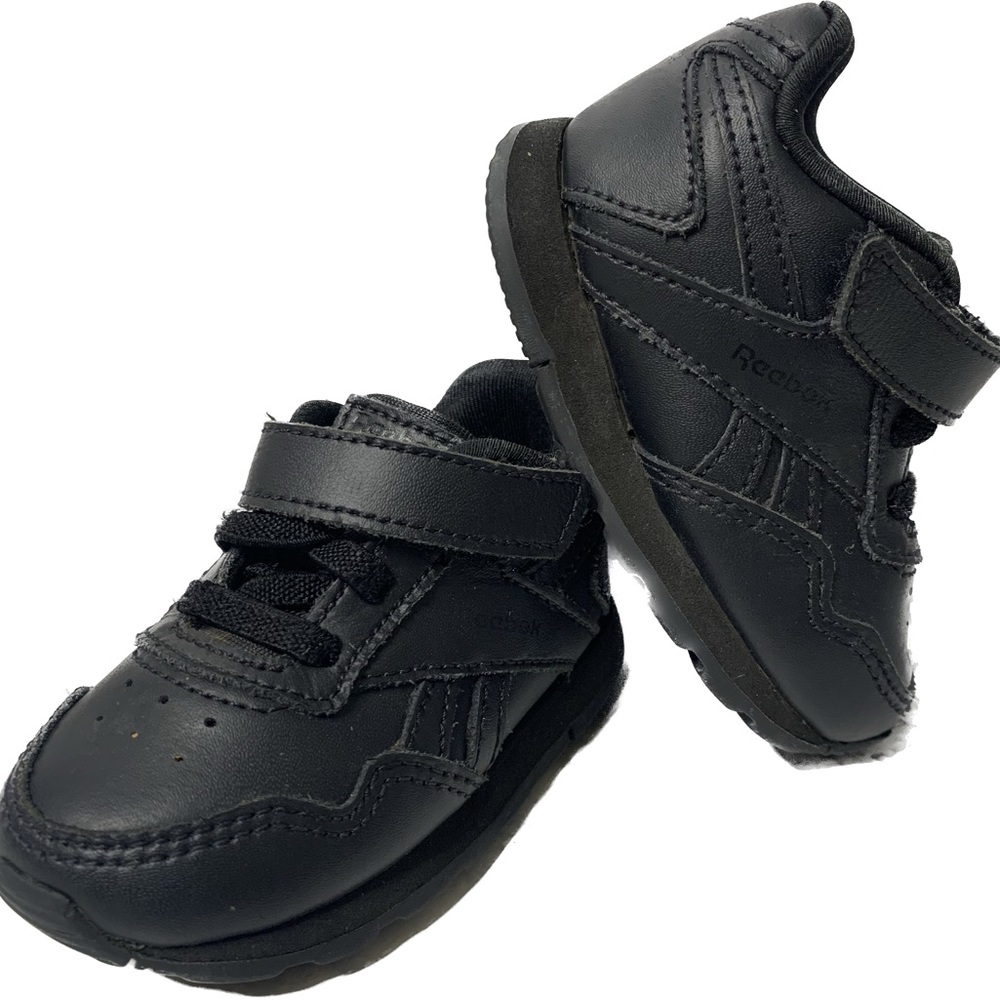 Reebok Kids Black Sneakers Size 4 Velcro Lace